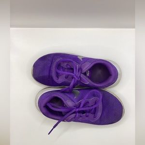 Purple Nike shoes for five year olds